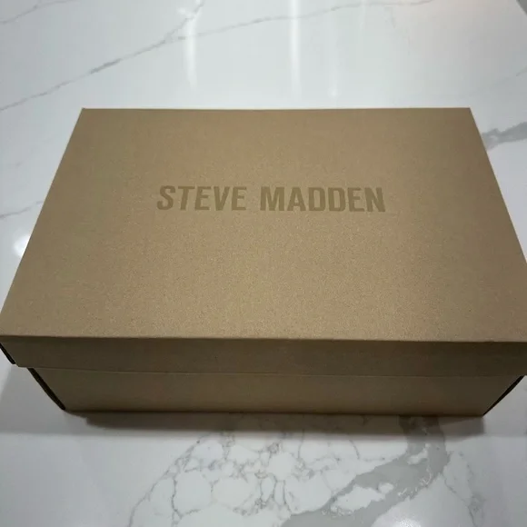 Brand new, never worn. Madden Zestful Black Gems - Picture 2 of 6